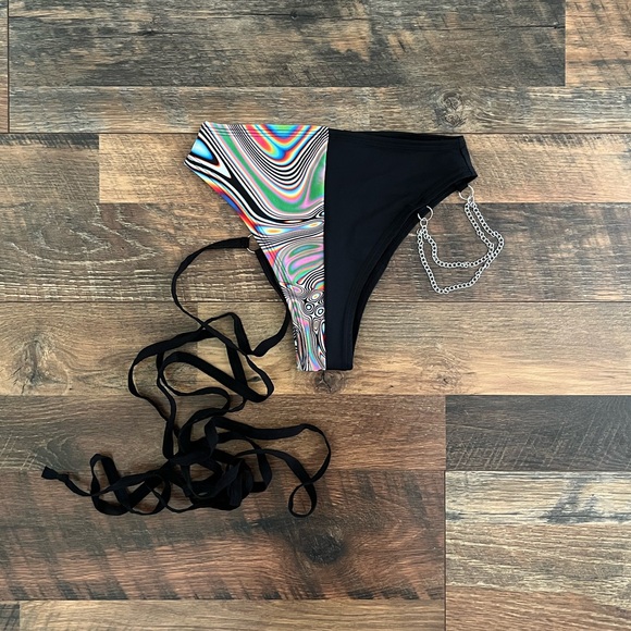 The Lyte Couture Lucid Dreams 2 Piece Rave Festival Set - Picture 9 of 10